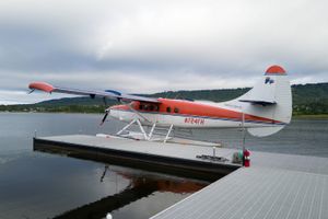 Flying in Otter to see the Grizzly bears